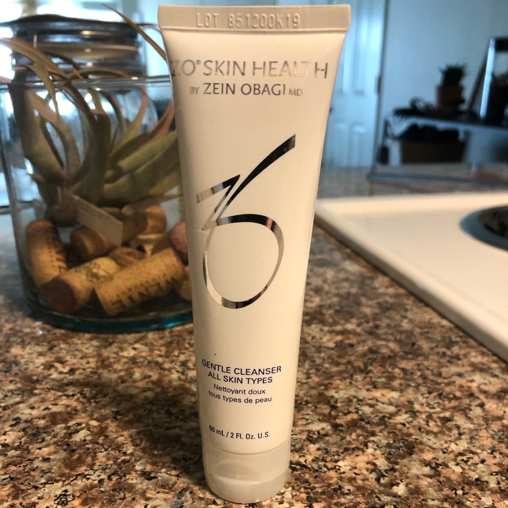 Zein Obagi gentle cleanser (unopened)